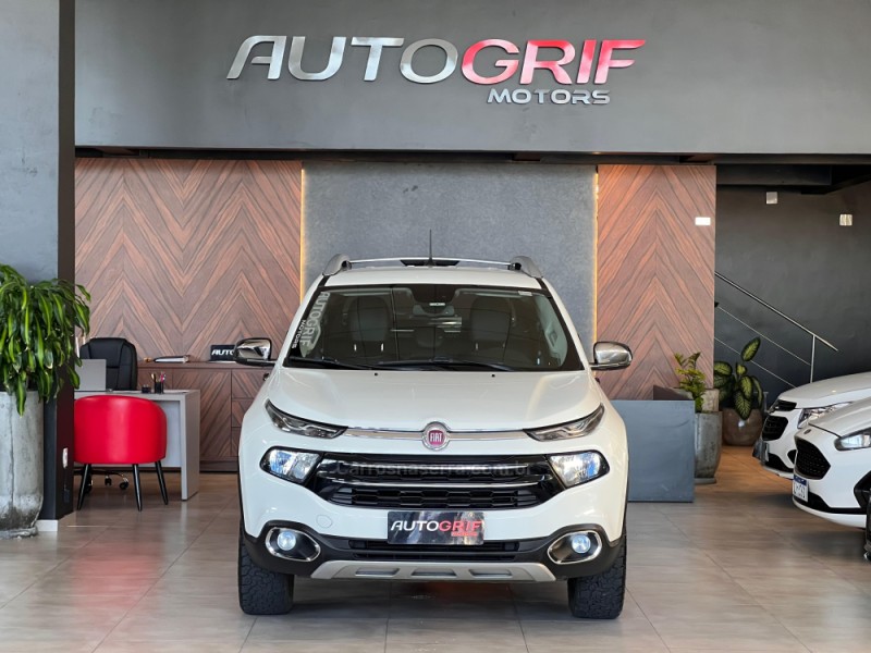 TORO 2.0 16V TURBO DIESEL VOLCANO AT9 4X4 AUTOMÁTICO - 2018 - CAMPO BOM