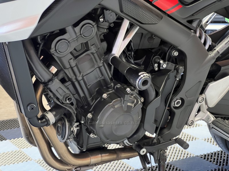 CB 650 F - 2018 - BENTO GONçALVES
