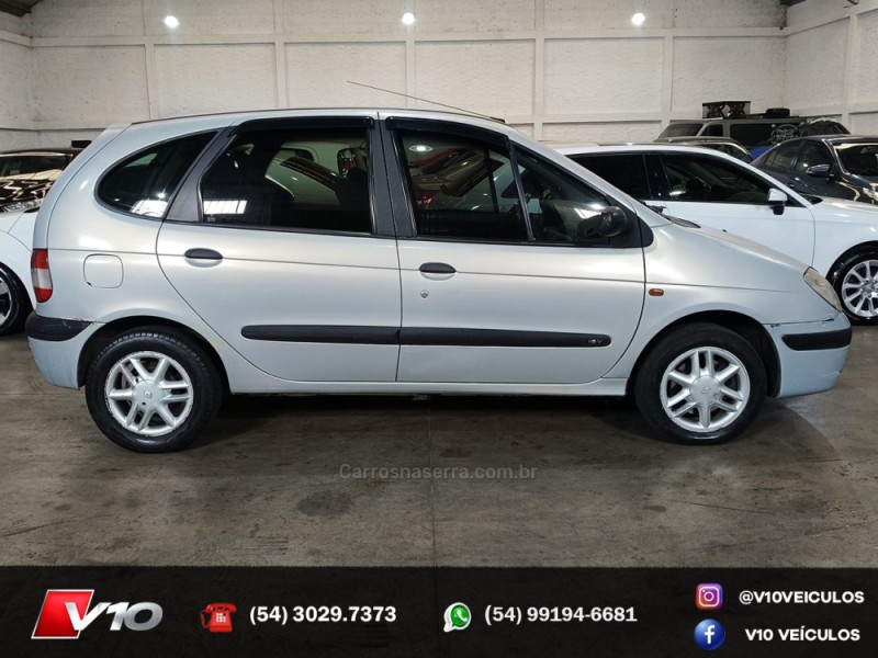 SCÉNIC 1.6 RT 16V GASOLINA 4P MANUAL - 2002 - CAXIAS DO SUL