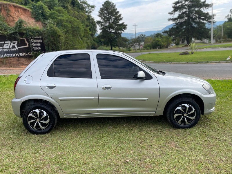 CELTA 1.0 MPFI 8V GASOLINA 4P MANUAL - 2013 - BOM PRINCíPIO