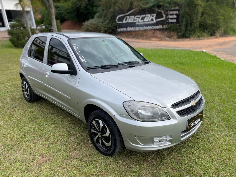 CELTA 1.0 MPFI 8V GASOLINA 4P MANUAL - 2013 - BOM PRINCíPIO