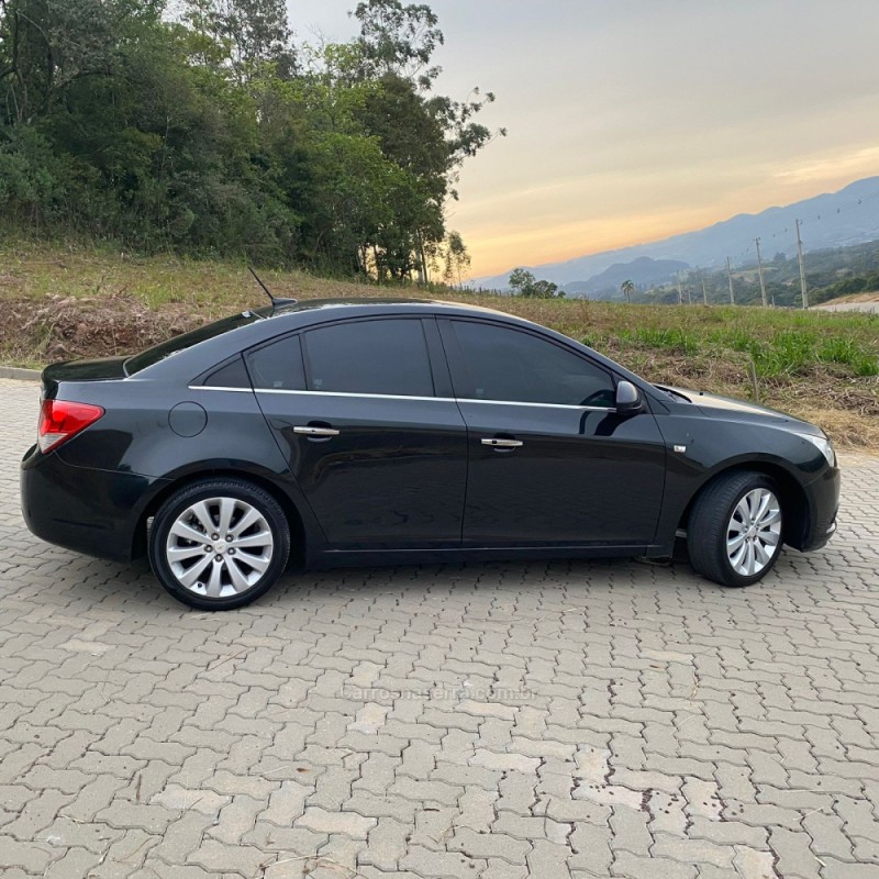 CRUZE 1.8 LTZ 16V FLEX 4P AUTOMÁTICO - 2012 - LAJEADO