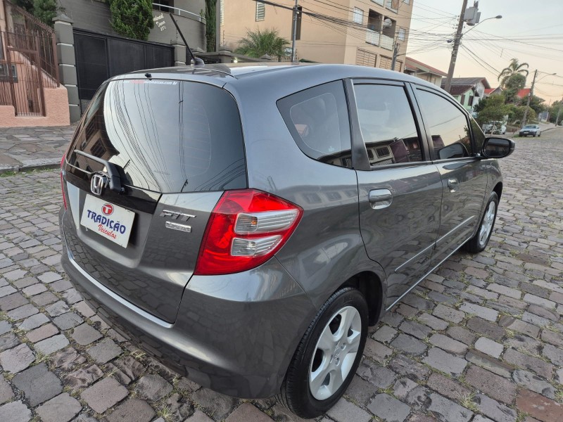 FIT 1.4 LX 16V FLEX 4P MANUAL - 2009 - CAXIAS DO SUL