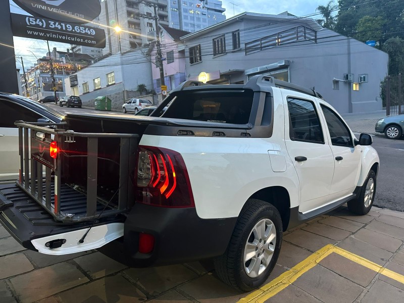 DUSTER OROCH 1.6 16V FLEX EXPRESSION 4P MANUAL - 2021 - CAXIAS DO SUL