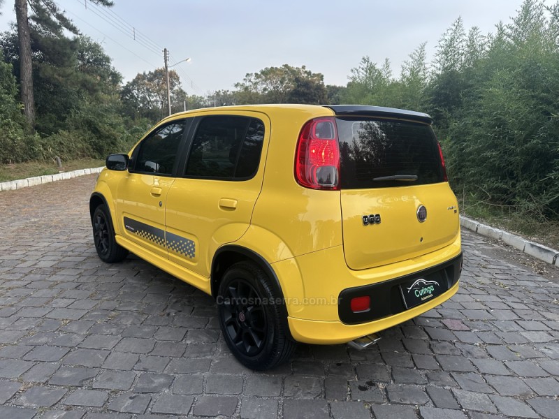 UNO 1.4 EVO SPORTING 8V FLEX 4P MANUAL - 2014 - NOVA PRATA