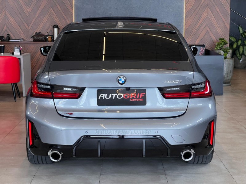 320I 2.0 M SPORT 16V TURBO ACTIVEFLEX 4P AUTOMÁTICO - 2023 - CAMPO BOM