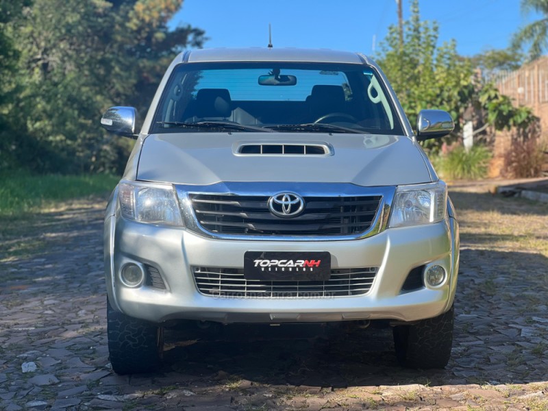 HILUX 3.0 SRV LIMITED EDITION 4X4 CD 16V TURBO INTERCOOLER DIESEL 4P AUTOMÁTICO - 2013 - PORTãO