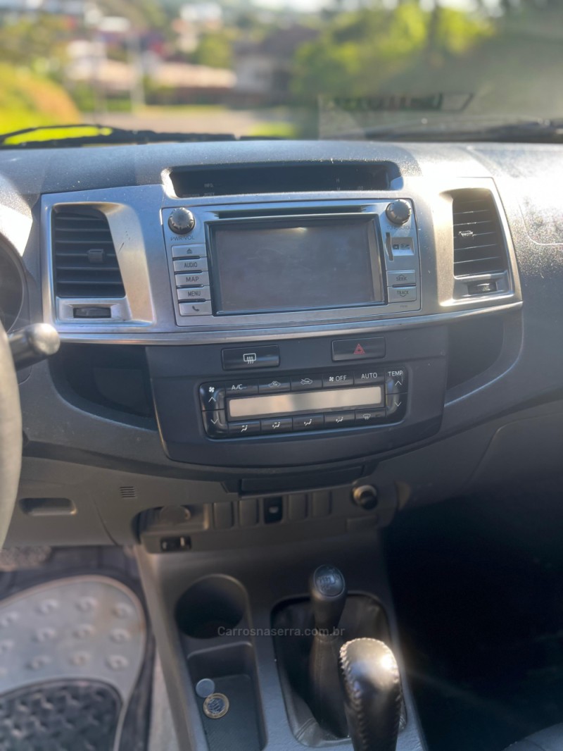 HILUX 3.0 SRV LIMITED EDITION 4X4 CD 16V TURBO INTERCOOLER DIESEL 4P AUTOMÁTICO - 2013 - PORTãO