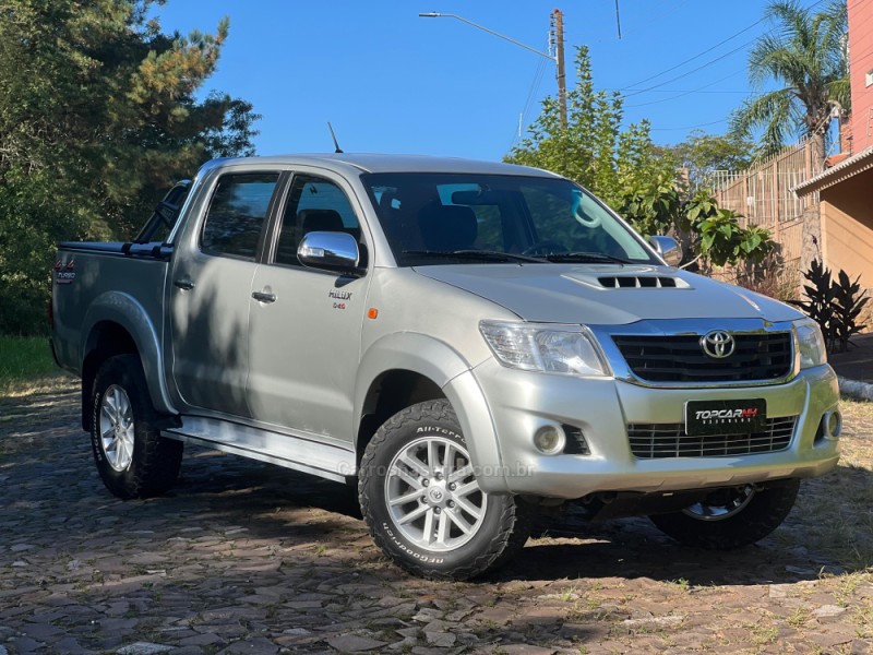 HILUX 3.0 SRV LIMITED EDITION 4X4 CD 16V TURBO INTERCOOLER DIESEL 4P AUTOMÁTICO - 2013 - PORTãO