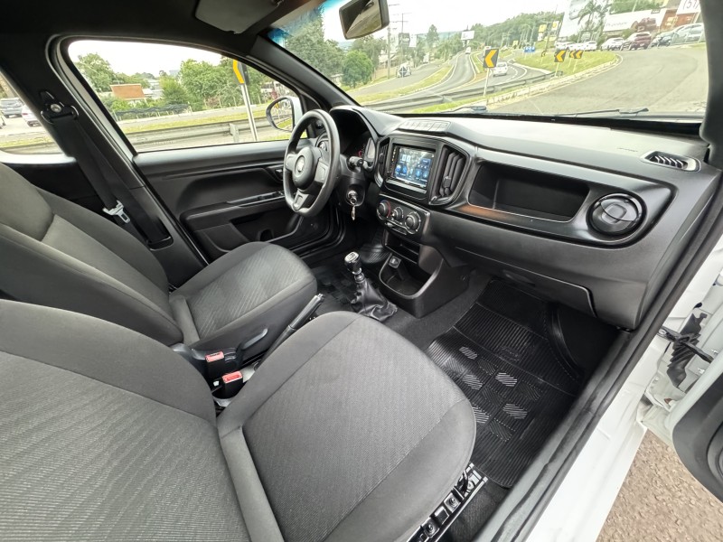 STRADA 1.4 ENDURANCE CS PLUS 8V FLEX 2P MANUAL - 2022 - DOIS IRMãOS