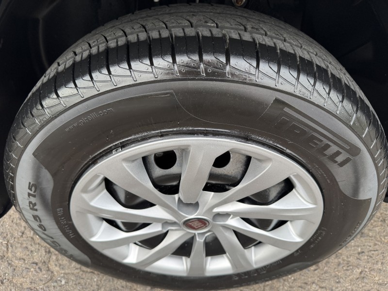 STRADA 1.4 ENDURANCE CS PLUS 8V FLEX 2P MANUAL - 2022 - DOIS IRMãOS
