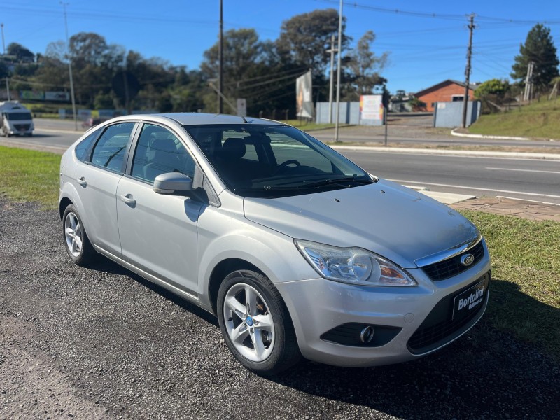 FOCUS 1.6 GLX 16V FLEX 4P MANUAL - 2013 - FARROUPILHA