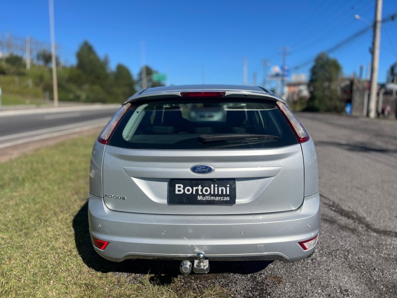 FOCUS 1.6 GLX 16V FLEX 4P MANUAL - 2013 - FARROUPILHA