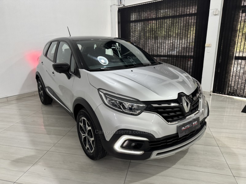 CAPTUR 1.3 ICONIC 16V TURBO FLEX 4P AUTOMÁTICO - 2022 - CAXIAS DO SUL