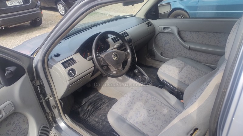 GOL 1.0 MI PLUS 16V GASOLINA 2P MANUAL - 2001 - CAXIAS DO SUL