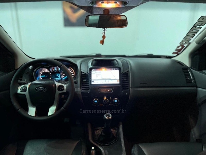 RANGER 2.5 XLT 4X2 CD 16V FLEX 4P MANUAL - 2015 - ESTâNCIA VELHA