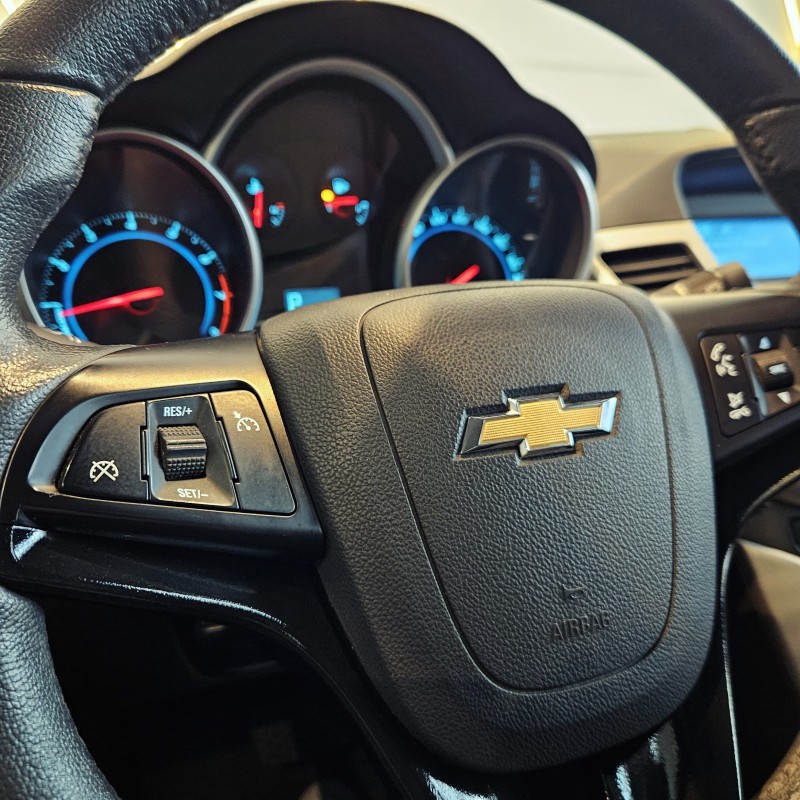 CRUZE 1.8 LT 16V FLEX 4P AUTOMÁTICO - 2013 - CAXIAS DO SUL