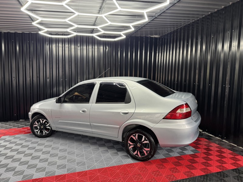 PRISMA 1.4 MPFI MAXX 8V FLEX 4P MANUAL - 2010 - CAXIAS DO SUL