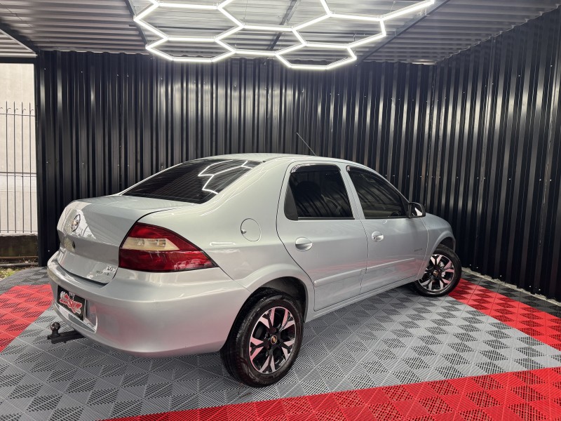 PRISMA 1.4 MPFI MAXX 8V FLEX 4P MANUAL - 2010 - CAXIAS DO SUL