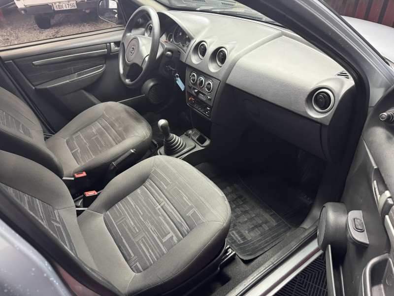 PRISMA 1.4 MPFI MAXX 8V FLEX 4P MANUAL - 2010 - CAXIAS DO SUL