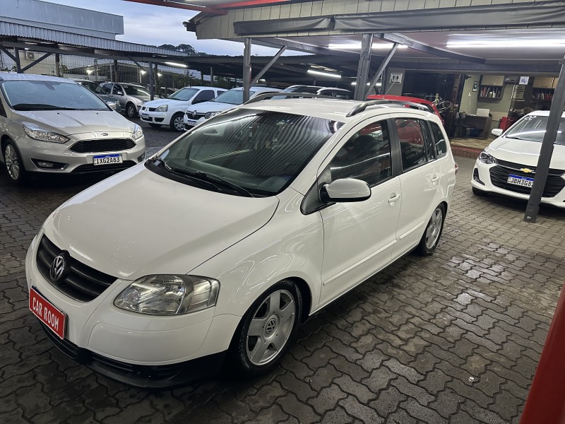 SPACEFOX 1.6 MI 8V FLEX 4P MANUAL - 2009 - CAXIAS DO SUL