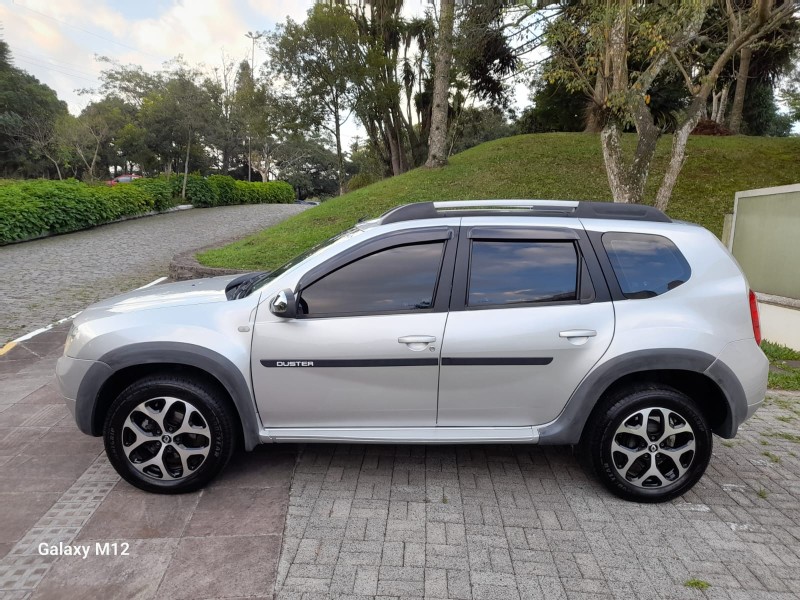 DUSTER 1.6 DYNAMIQUE 4X2 16V FLEX 4P AUTOMÁTICO - 2013 - FARROUPILHA
