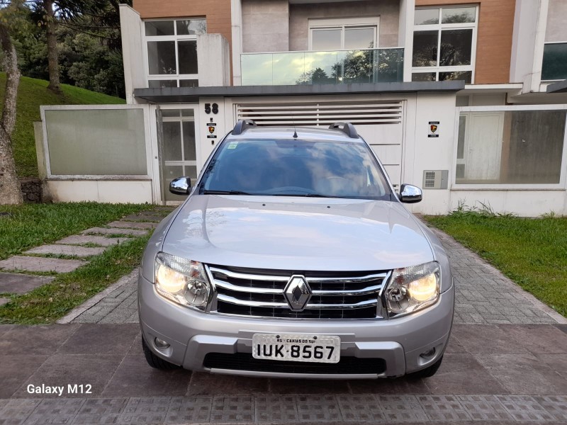 DUSTER 1.6 DYNAMIQUE 4X2 16V FLEX 4P AUTOMÁTICO - 2013 - FARROUPILHA