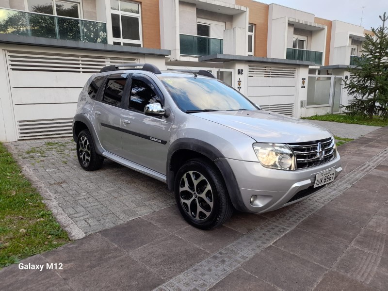 DUSTER 1.6 DYNAMIQUE 4X2 16V FLEX 4P AUTOMÁTICO - 2013 - FARROUPILHA