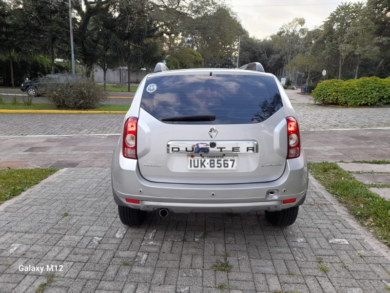 DUSTER 1.6 DYNAMIQUE 4X2 16V FLEX 4P AUTOMÁTICO - 2013 - FARROUPILHA