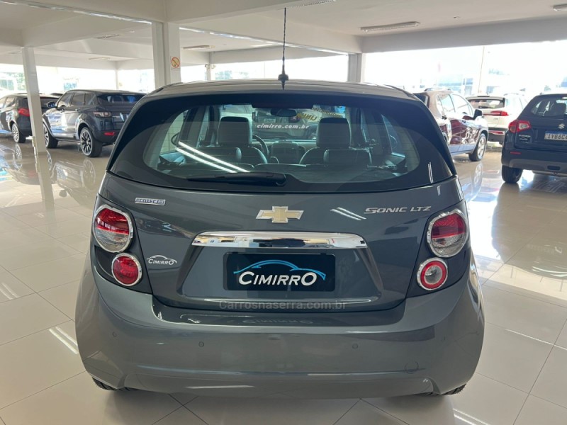 SONIC 1.6 LTZ SEDAN 16V FLEX 4P AUTOMÁTICO - 2013 - TAQUARA