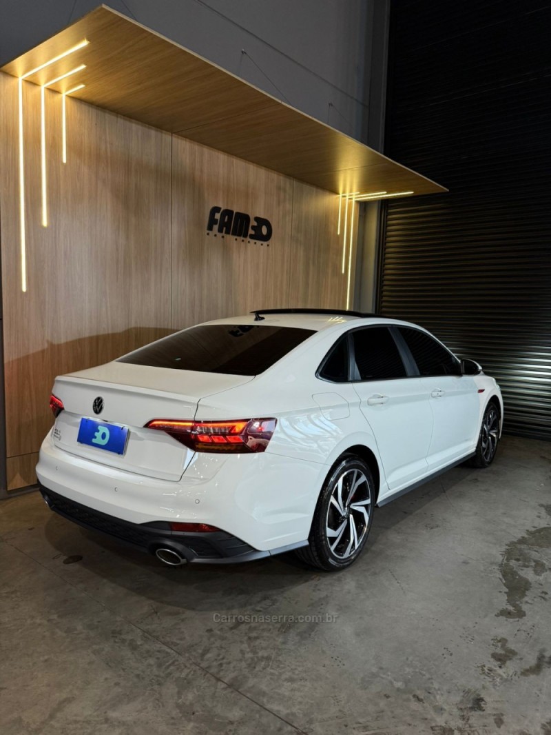 JETTA 2.0 16V TSI GLI 350 GASOLINA 4P AUTOMÁTICO - 2023 - LAJEADO