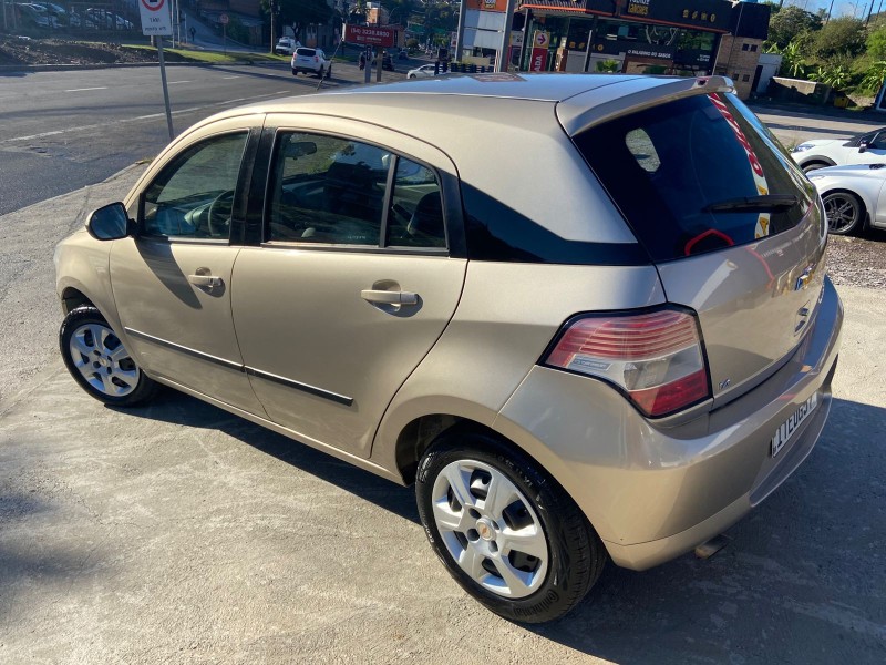 AGILE 1.4 MPFI LT 8V FLEX 4P MANUAL - 2012 - CAXIAS DO SUL