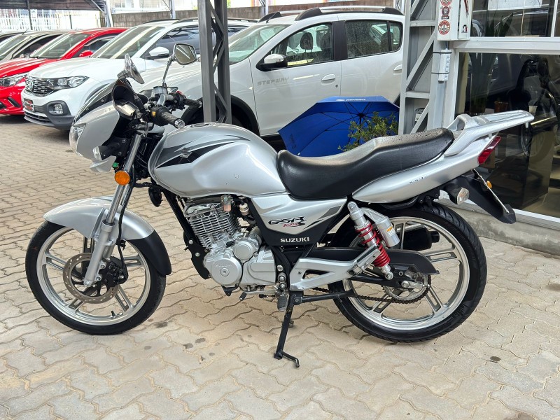 GSR 125S - 2016 - CAXIAS DO SUL