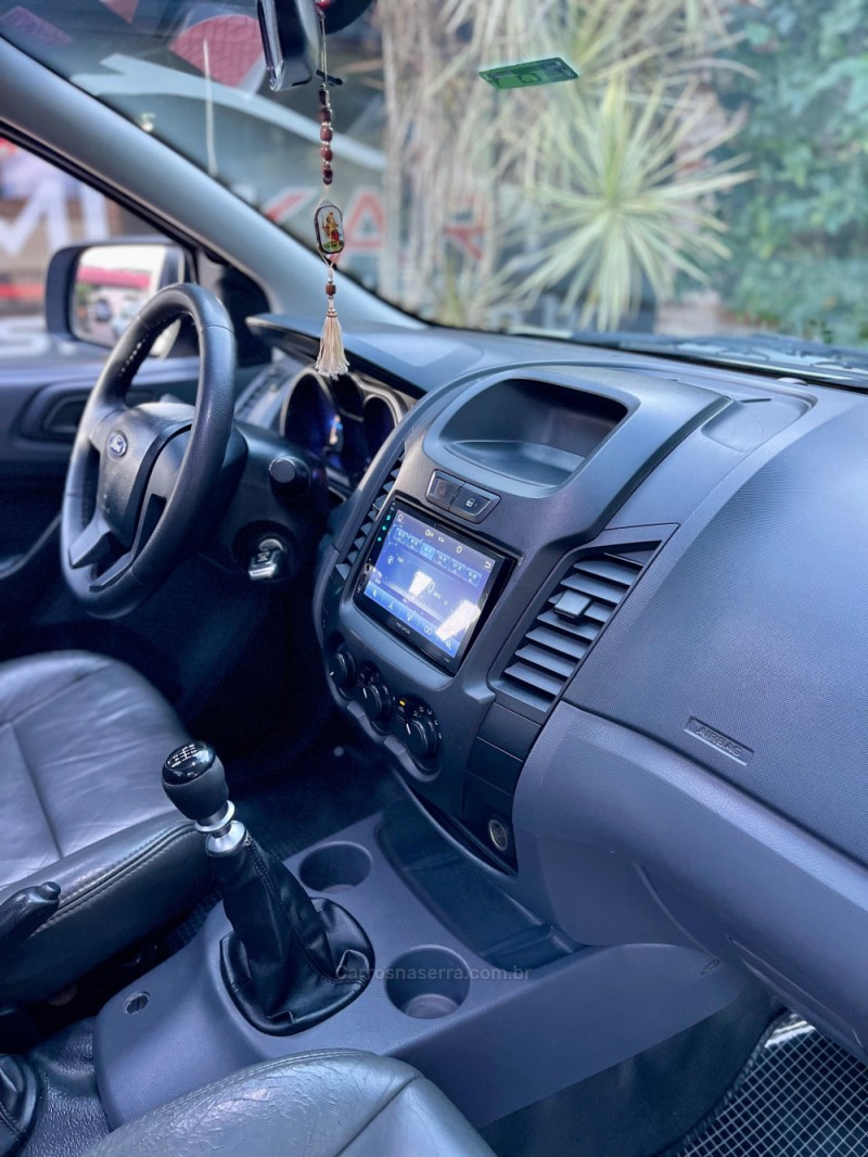 RANGER 2.2 XL 4X4 CS 16V DIESEL 2P MANUAL - 2014 - ROLANTE