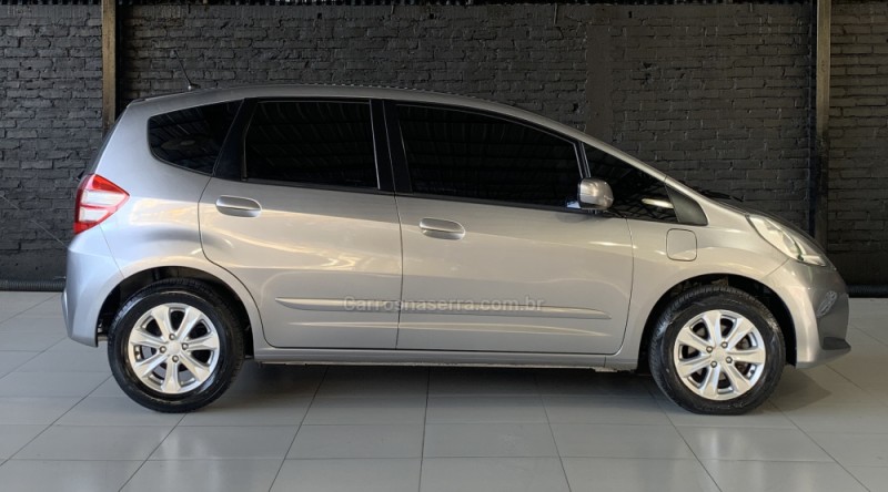 FIT 1.4 LX 8V GASOLINA 4P AUTOMÁTICO - 2014 - CAXIAS DO SUL