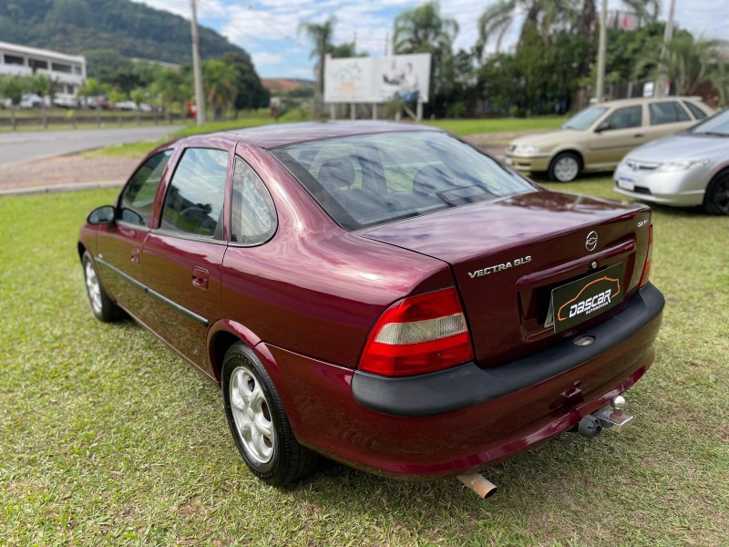 VECTRA 2.2 MPFI GLS 8V GASOLINA 4P MANUAL - 1997 - BOM PRINCíPIO