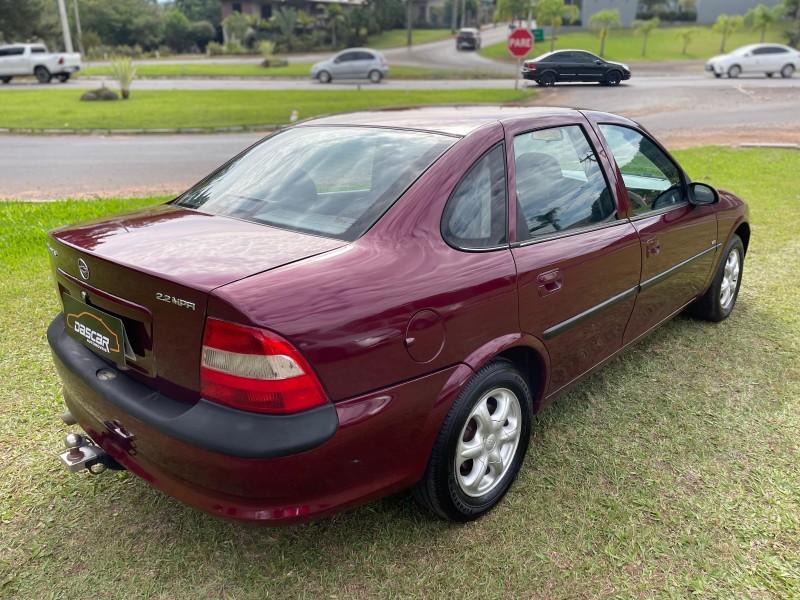 VECTRA 2.2 MPFI GLS 8V GASOLINA 4P MANUAL - 1997 - BOM PRINCíPIO