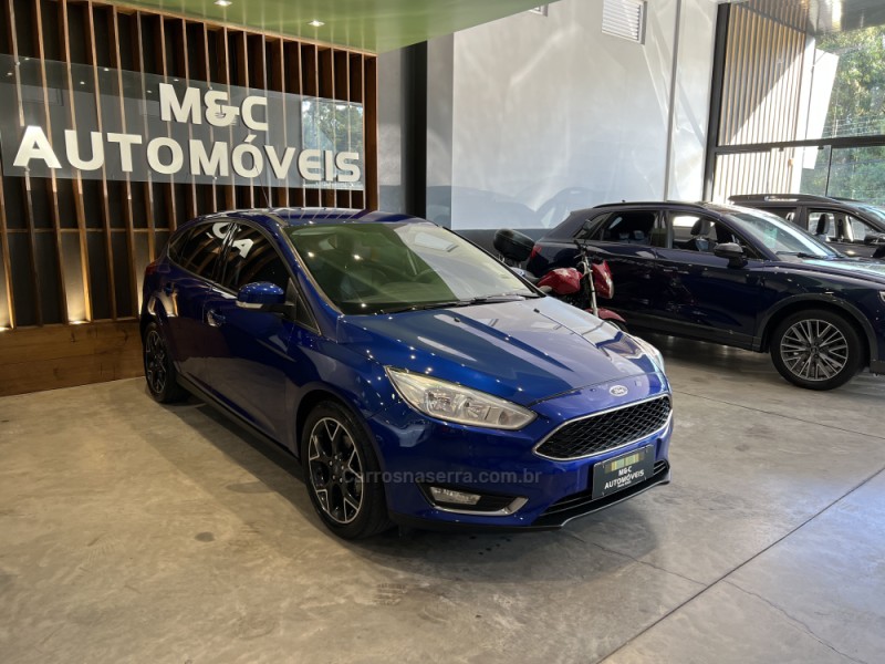 FOCUS 1.6 SE PLUS 16V FLEX 4P MANUAL - 2017 - CAXIAS DO SUL
