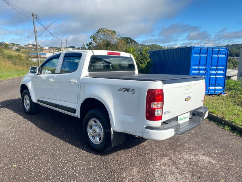 S10 2.8 LS 4X4 CD 16V TURBO DIESEL 4P MANUAL - 2015 - FLORES DA CUNHA