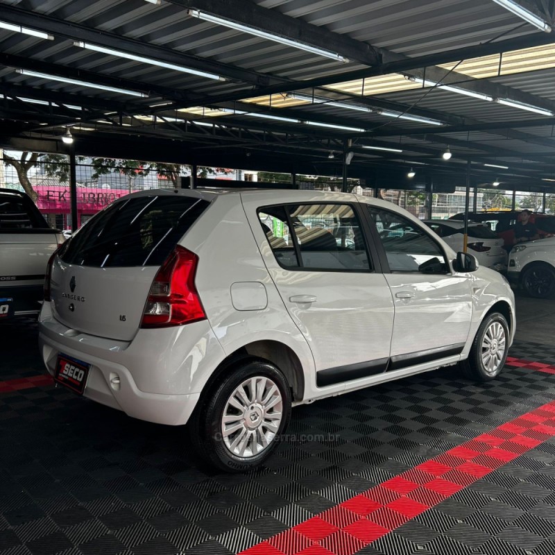 SANDERO 1.6 PRIVILÉGE 16V FLEX 4P MANUAL - 2013 - PASSO FUNDO