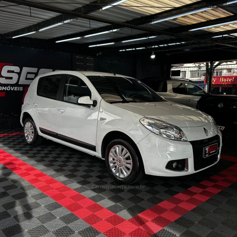 SANDERO 1.6 PRIVILÉGE 16V FLEX 4P MANUAL - 2013 - PASSO FUNDO