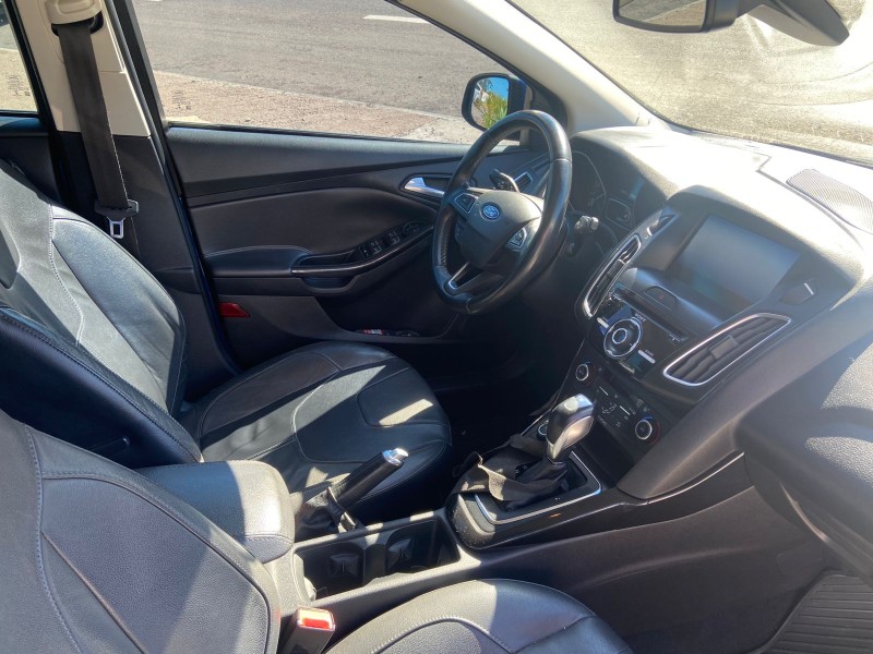 FOCUS 2.0 TITANIUM HATCH 16V FLEX 4P AUTOMÁTICO - 2016 - CAXIAS DO SUL