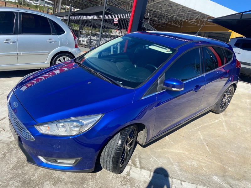 FOCUS 2.0 TITANIUM HATCH 16V FLEX 4P AUTOMÁTICO - 2016 - CAXIAS DO SUL