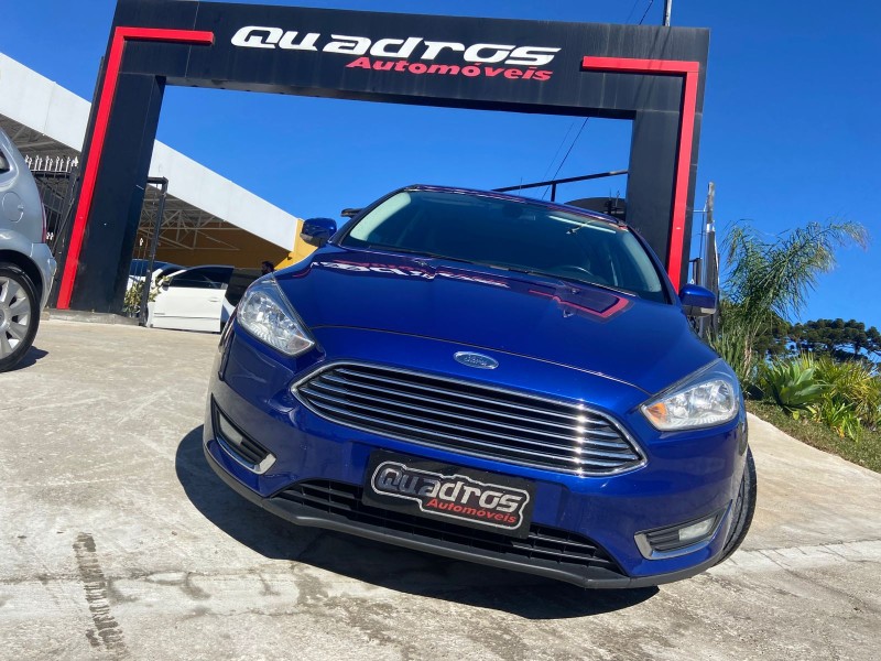 FOCUS 2.0 TITANIUM HATCH 16V FLEX 4P AUTOMÁTICO - 2016 - CAXIAS DO SUL