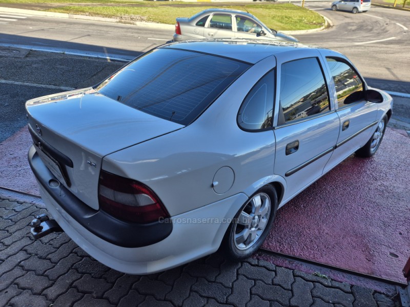 VECTRA 2.2 MPFI GLS 8V GASOLINA 4P MANUAL - 1999 - FARROUPILHA