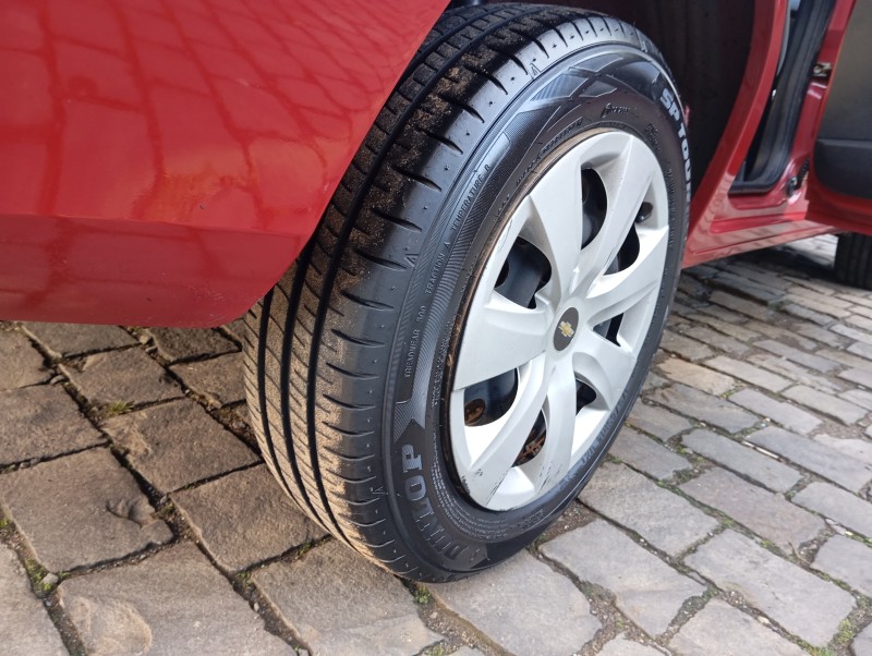 PRISMA 1.4 MPFI MAXX 8V FLEX 4P MANUAL - 2010 - CAXIAS DO SUL