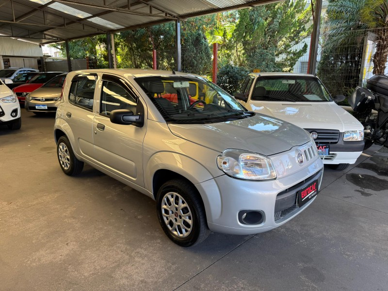 UNO 1.0 EVO VIVACE 8V FLEX 4P MANUAL - 2013 - CAXIAS DO SUL