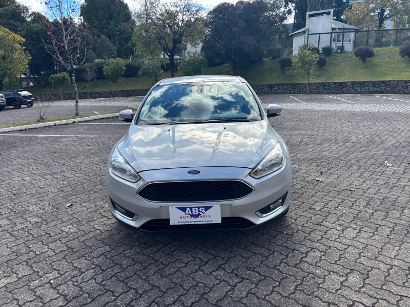 focus 2.0 glx sedan 16v flex 4p automatico 2016 caxias do sul