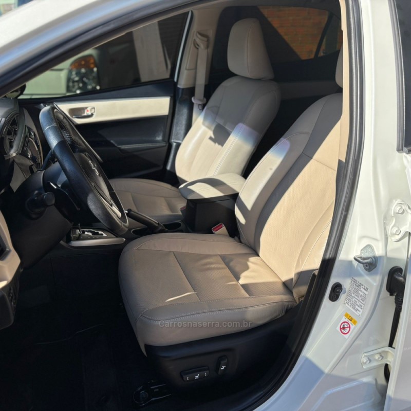 COROLLA 2.0 ALTIS 16V FLEX 4P AUTOMÁTICO - 2015 - LAJEADO