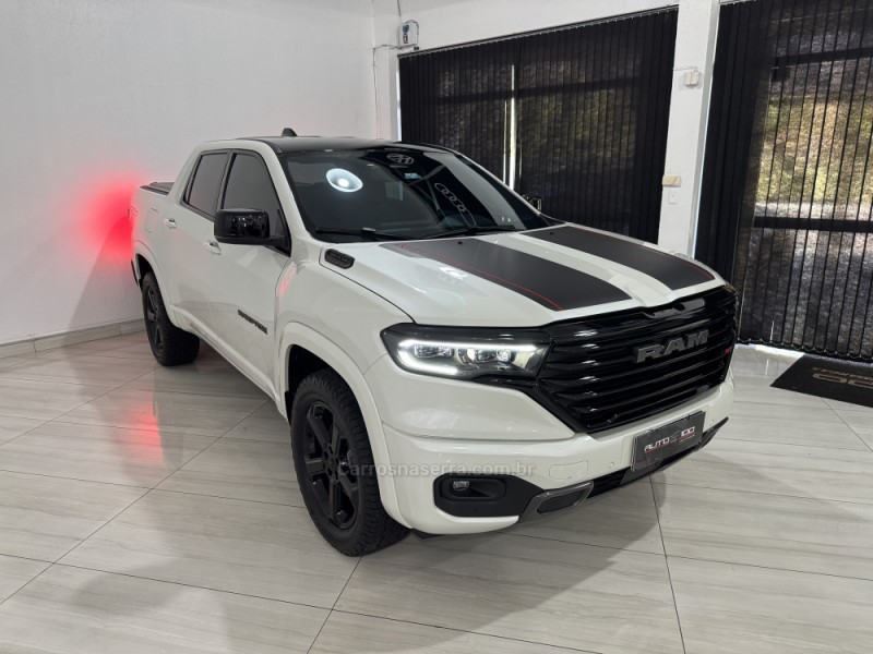 RAMPAGE 2.0 HURRICANE R/T 4 4X4 TURBO GASOLINA 4P AUTOMÁTICO - 2024 - CAXIAS DO SUL